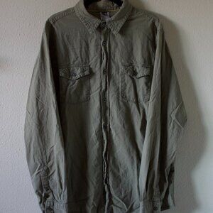 The North Face Vintage Men’s Button-Down Shirt